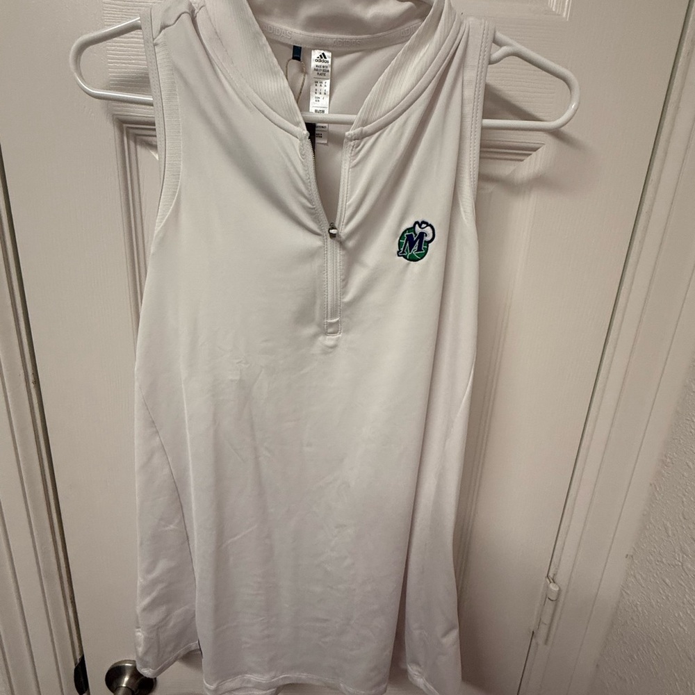 adidas White Sleeveless ZipFront Athletic Tank with Dallas Mavs embroidered Logo